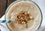 Copycat Juice Generation Peanut Butter Split Smoothie #vegan #healthy // 24carrotlife.com