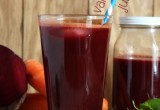 Vampire Fruit and Vegetable Juice (without using any fancy equipment) // 24 Carrot Life