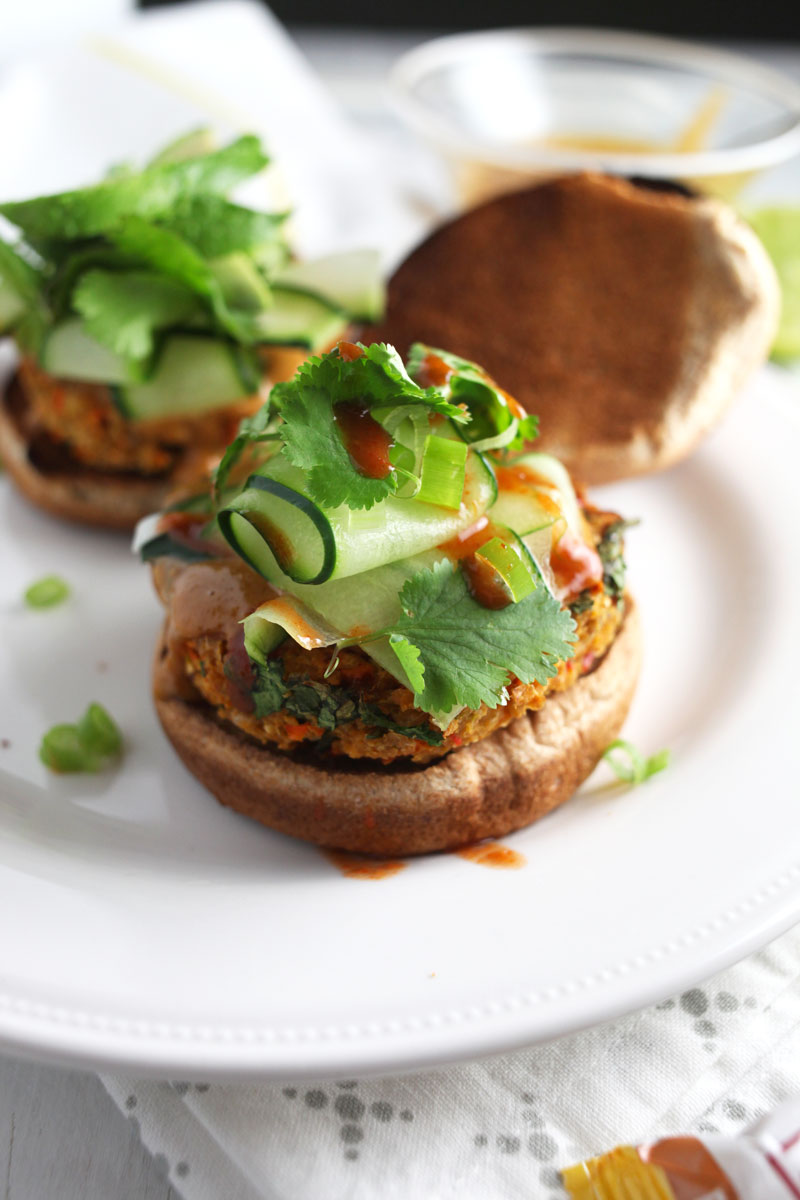 Thai Veggie Burgers with Peanut Sauce // These burgers are practically foolproof, are made with filling chickpeas and a spicy peanut sauce via 24 Carrot Life #sponsored